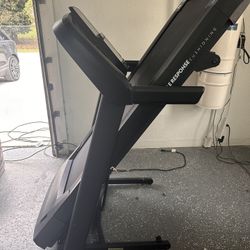Horizon Treadmill