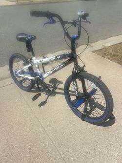 Kent 4 ft Bike