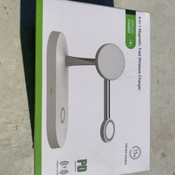 4in1 Magnetic Fast Wireless Charger White