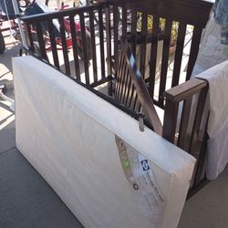 Baby Crib 