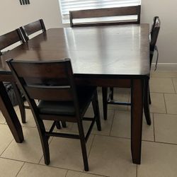 Dining Table Set 