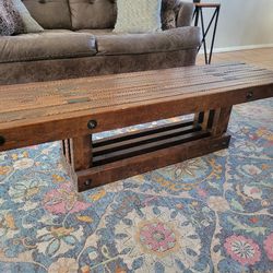 Matching Coffee Table And End Table