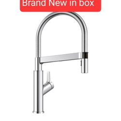 Brand New Blanco Chrome Single Pull-down Kitchen Faucet. Price Is Firm. Check My Page. 