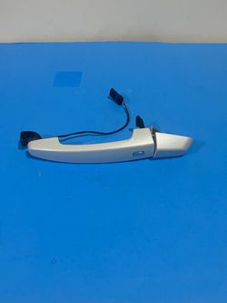 2018-2024 CHEVROLET EQUINOX rear LEFT DRIVER  SIDE DOOR HANDLE