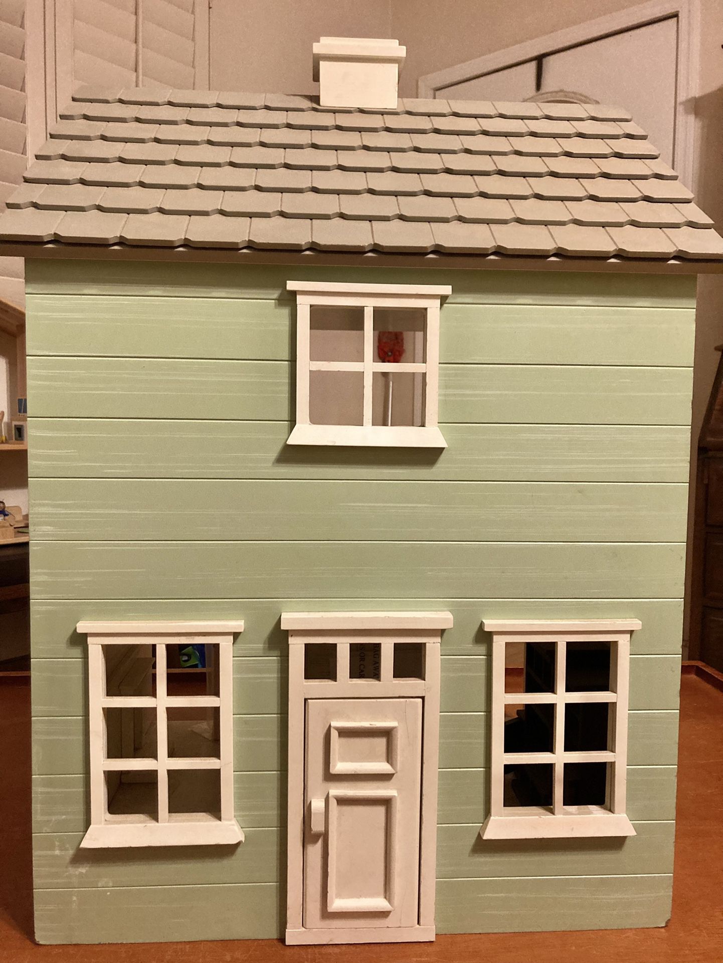 Pottery Barn Kids Westport Dollhouse And NEW furniture Set 