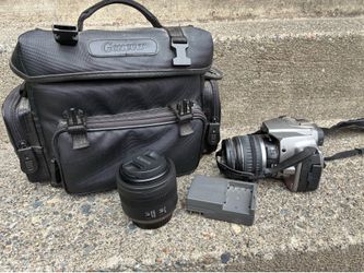 Canon EOS Rebel XT Digital SLR camera - body, 2 lenses, case