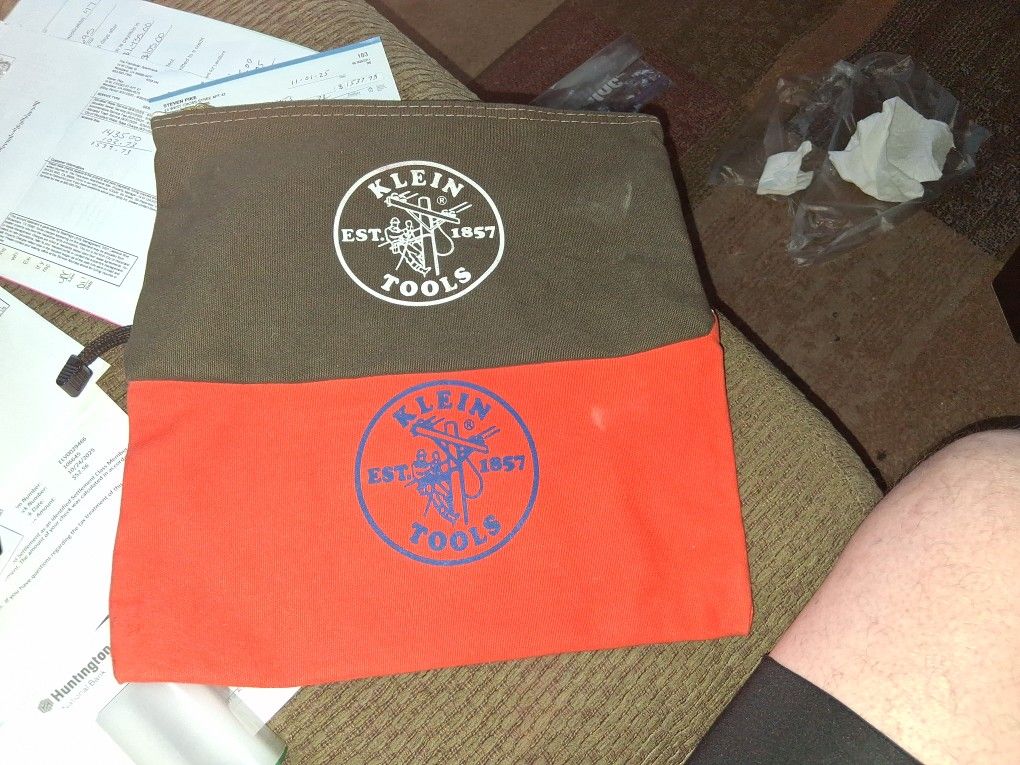 Klein 12.5 " Zip Work Sacks