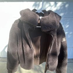 Alo Foxy Sherpa Jacket 