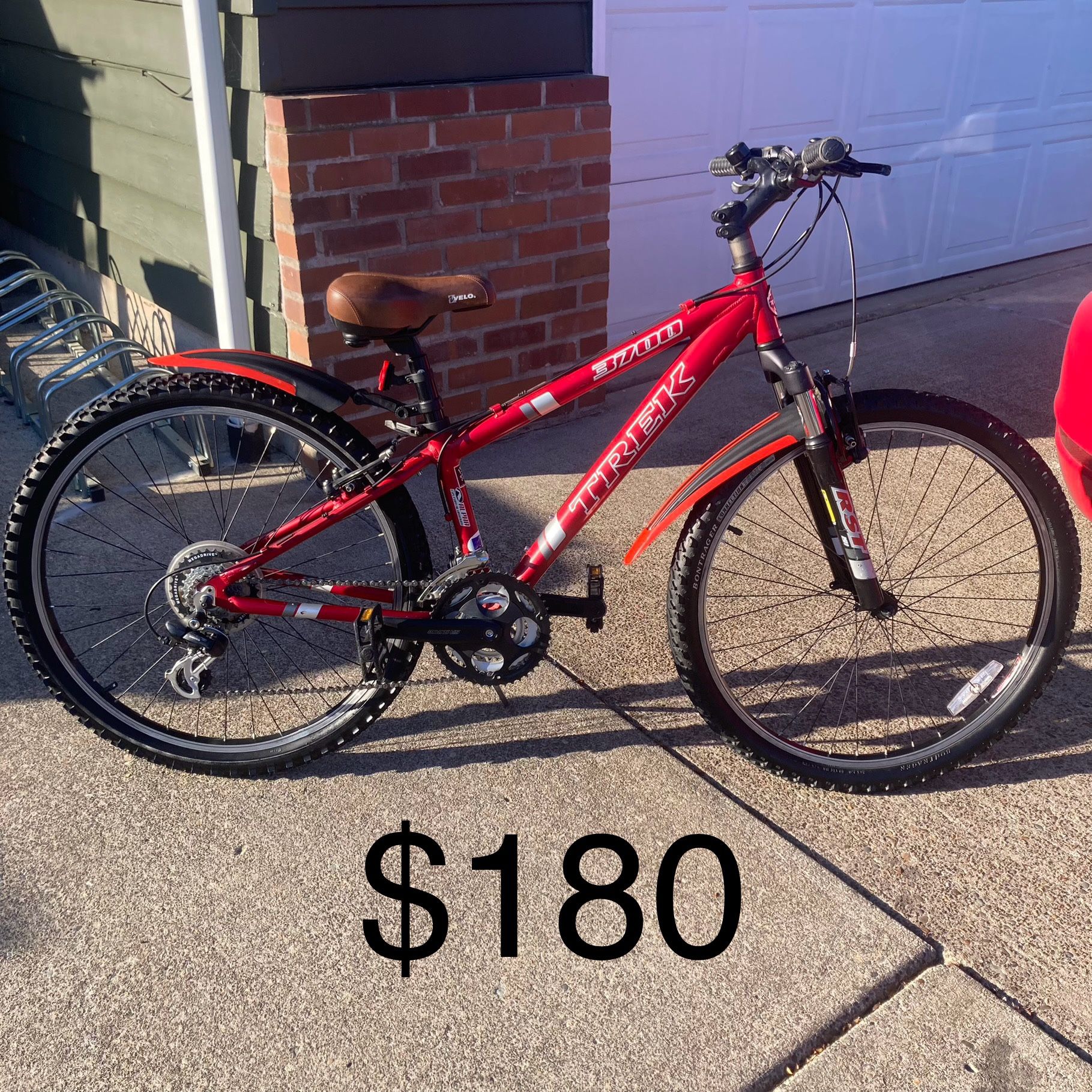 🚴🏻‍♂️TREK 3700 Mountain Bike. 