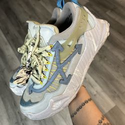 Off-White ODSY 1000