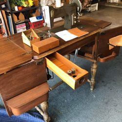 1939 Vintage White Rotary Model 75 