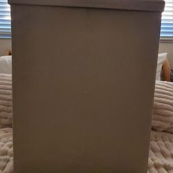 Brand New Laundry Clothes Hamper with Lid + Handles Basket Container Toy Storage