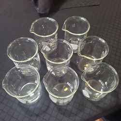 Lot Of 8 250ml Pyrex Beakers Some Vintage