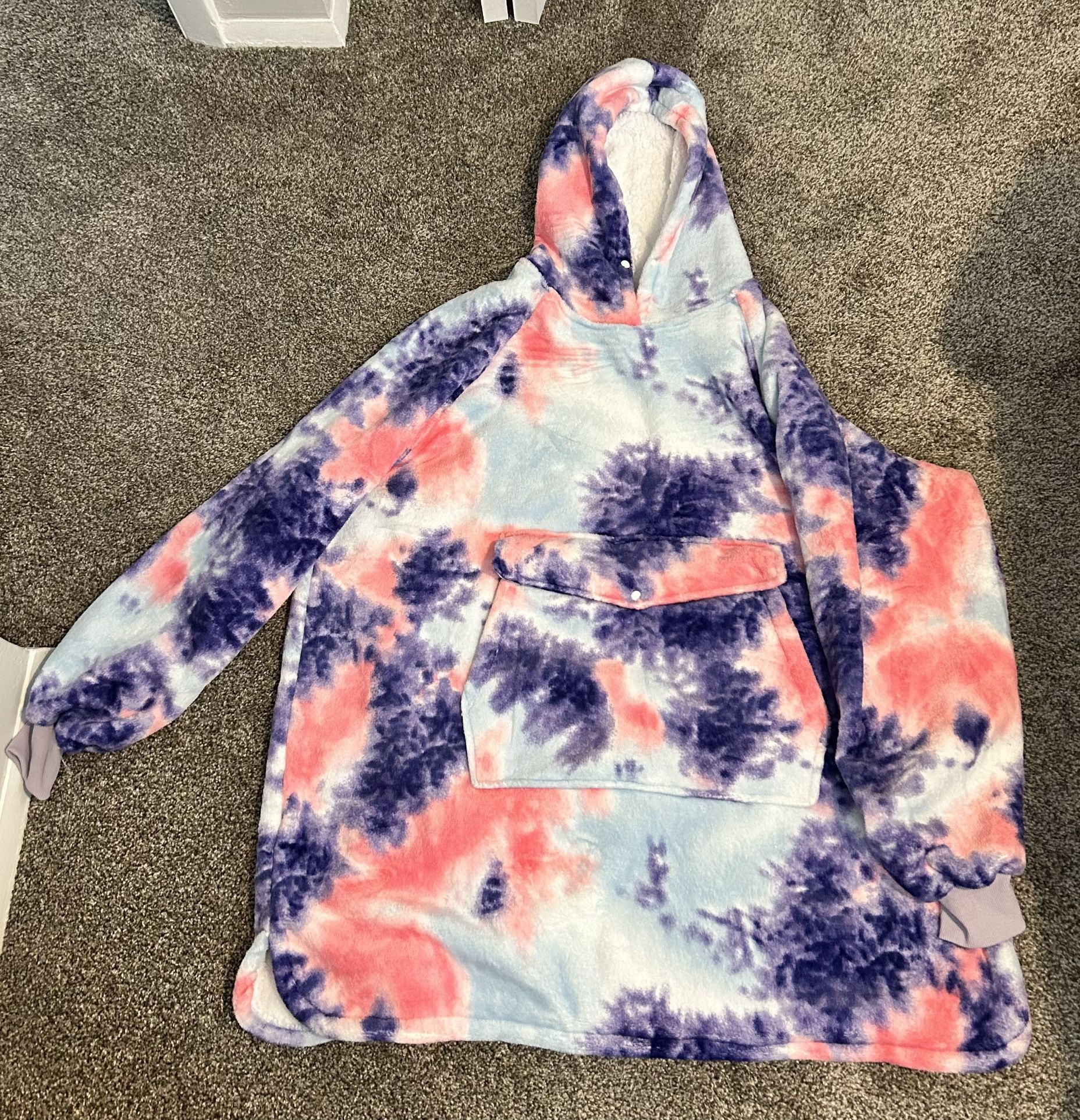 Oversized Wearable Blanket Hoodie