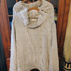 Koolaburra Loungewear Set