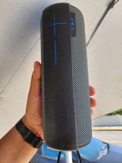 UE Megaboom excellent condition
