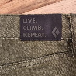 Black Diamond Climbing Jeans 33x32 Nwot