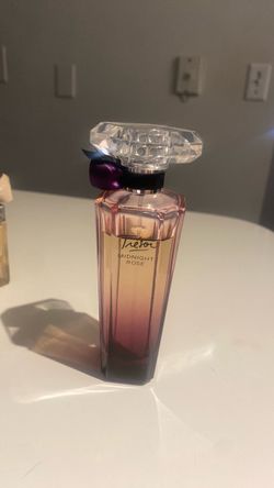 Lancome Tresor Midnight rose perfume