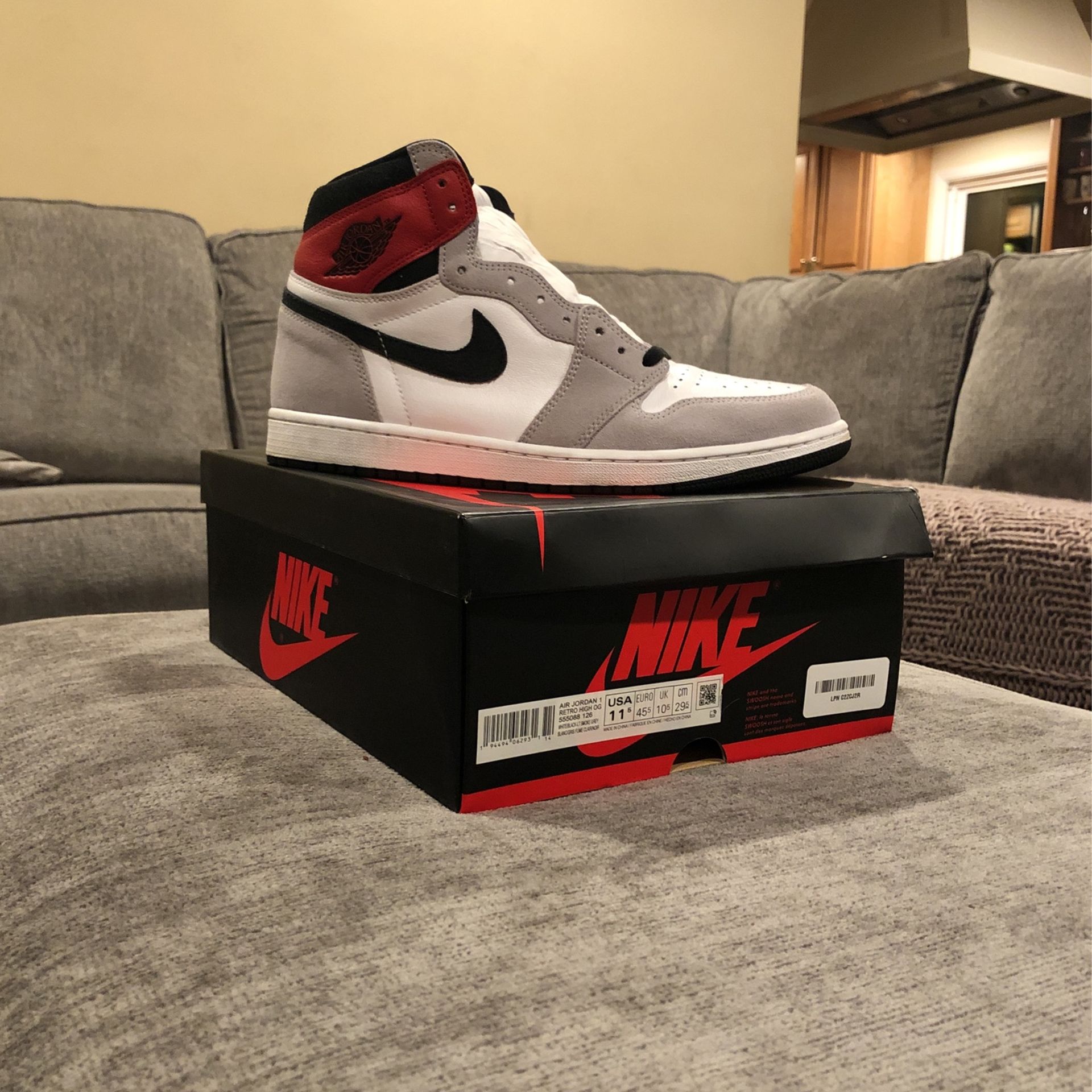 Jordan 1 Smokey Grey