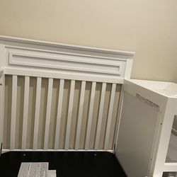 Mini Crib Changing Table Combo