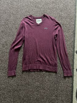 Hollister Sweater 