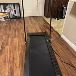 Lichico Walking Pad / Treadmill 