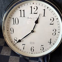 Limited version stylish clock