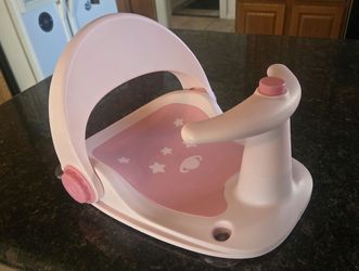 Pink Bath Seat w/ Non-Slip Suction Cups