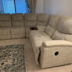La-z-boy Reclining Sofa & Sectional Like new