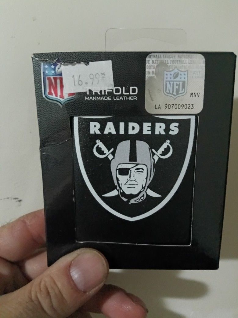 Raiders Wallet