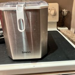 Siloon Ice Maker