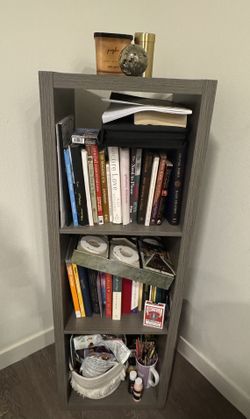 Bookshelf