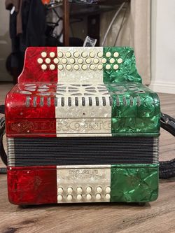 Rizatti Bronco RB31GM Diatonic Accordion GCF-Sol