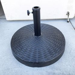 BRAND NEW $40 Heavy Umbrella Base 20 Inches Round 55lbs Patio Stand Outdoor Garden Market