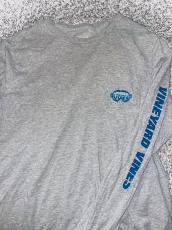 Vineyard Vines kids size large (16) long sleeve shirt