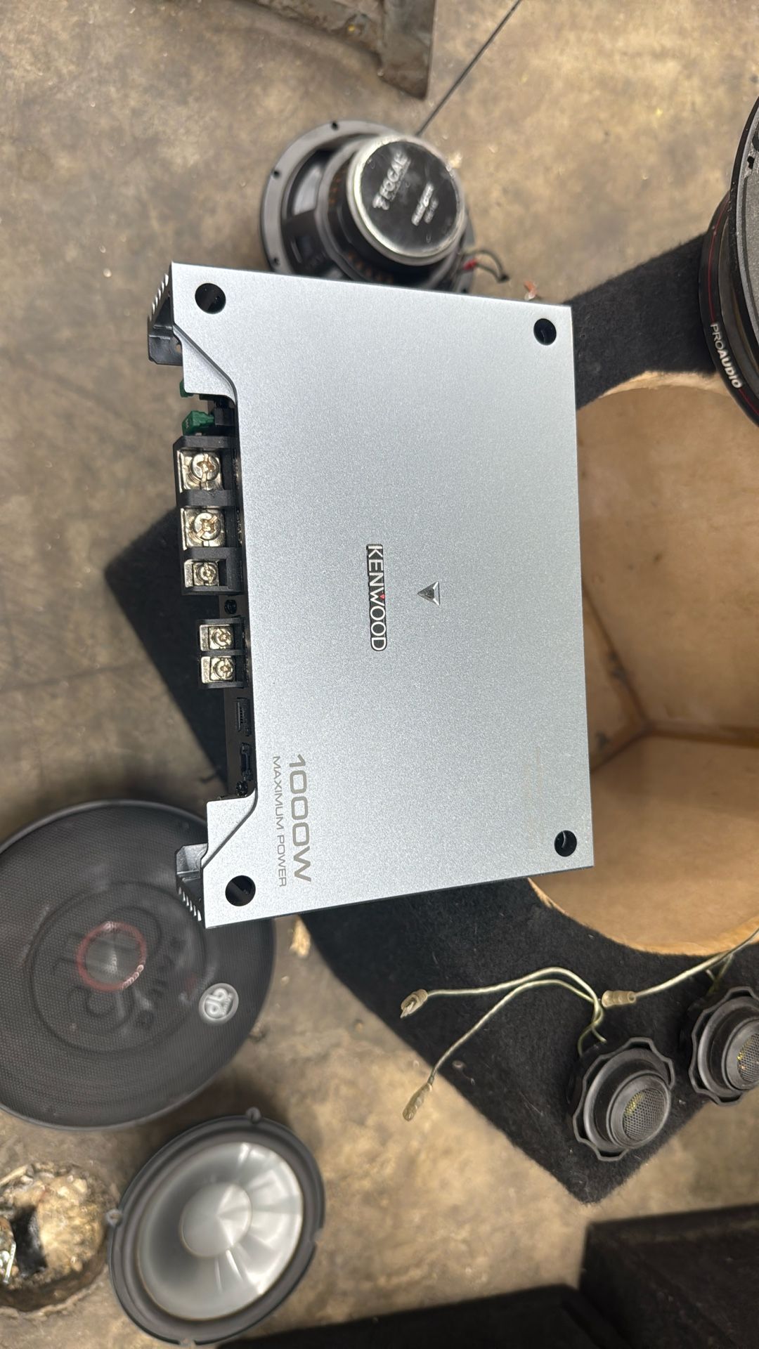 Kenwood Amp