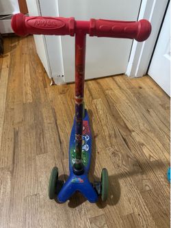 PJ Masks 3-Wheel Scooter