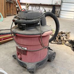 Craftsman 16 Gallon Shop Vac 
