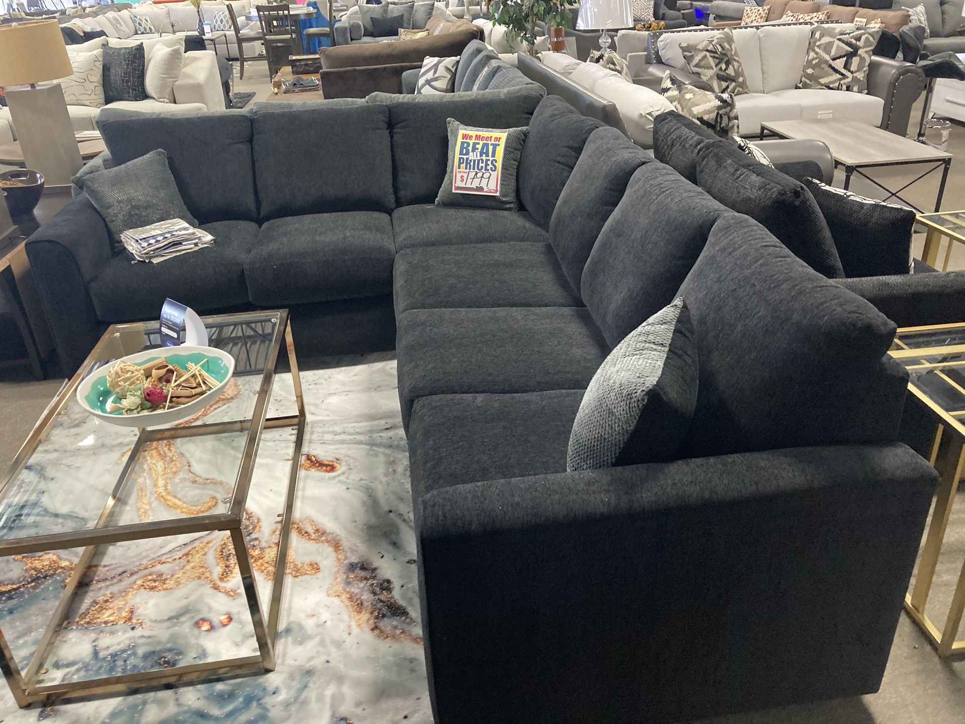 Black Corner Sectional 🖤🖤 Easy Financing Available✅✅