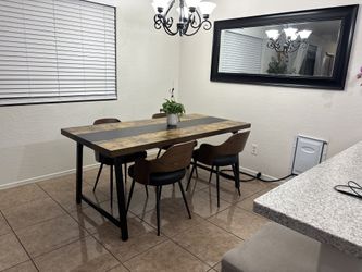 Kitchen Dinner Table And Chairs. New!