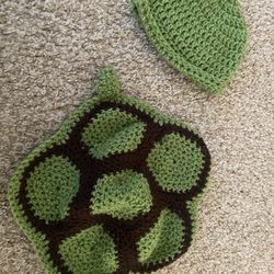 Crochet Turtle Covering For Newborn Pictures