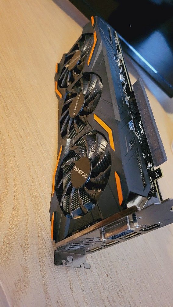 Gigabyte GeForce GTX 1080 GV-N1080WF3OC-8GD