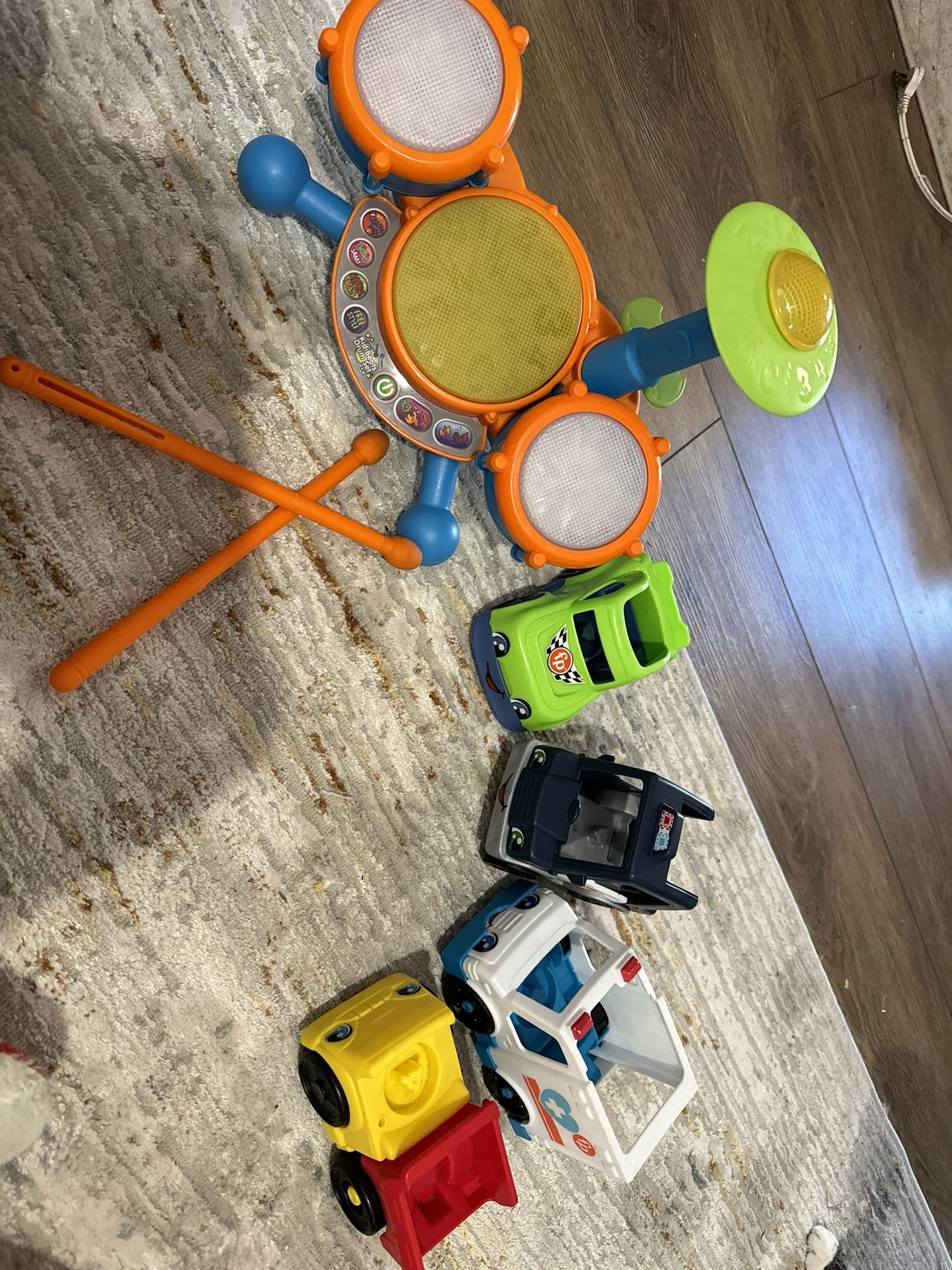Cars / Drum set