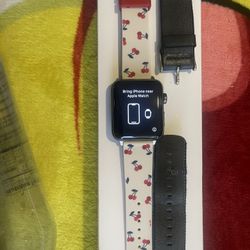 Apple Watch 3 Gen 42mm 150.00