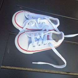 Converse White
