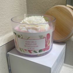 HomeMade Magnolia And PeonyCandle 