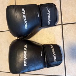 Revgear Boxing Gloves 14 oz