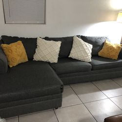 Gray Sectional Sofá 
