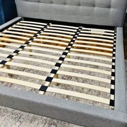 King Size Grey Tufted Platform Bed Frame Wooden Legs