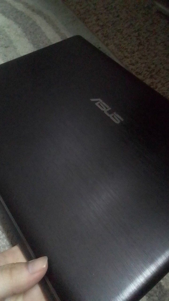 Windows 8 Laptop